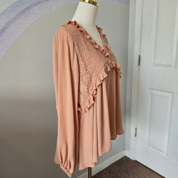 ODDY | Large | Peach Floral Lace Ruffle Babydoll Top - Picture 3 of 9